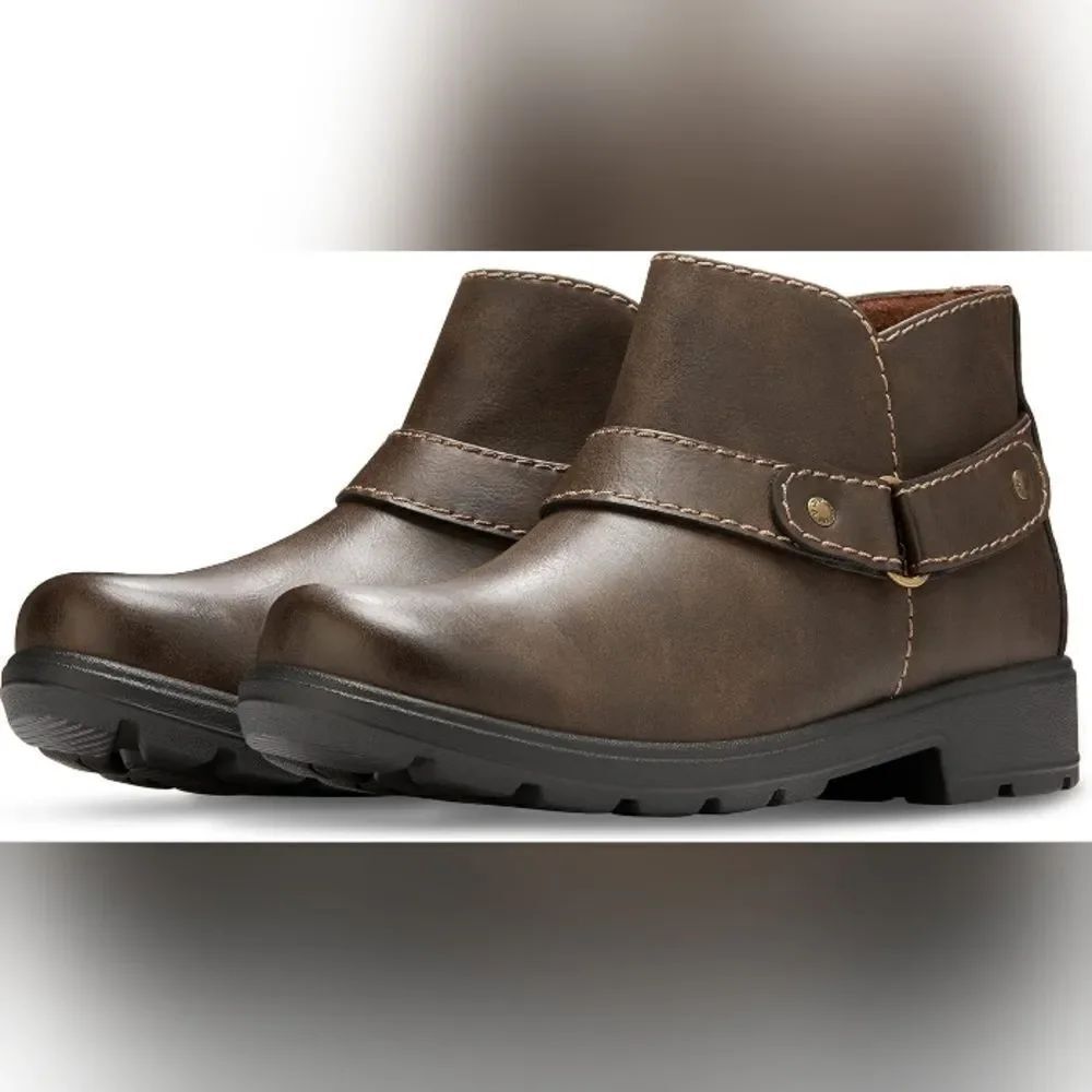 (CC484) Eastland Women's Kori Ankle Boot Sz 9.5